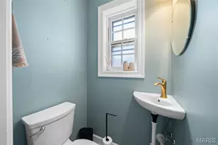 5750 Gresham Ave, Saint Louis, MO 63109 - Photo 16
