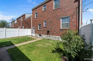 5750 Gresham Ave, Saint Louis, MO 63109 - Photo 30