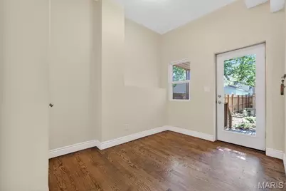 2702 Indiana Avenue, Saint Louis, MO 63118 - Photo 8