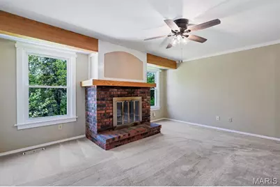 5615 Chalet Manor Court, Saint Louis, MO 63129 - Photo 6