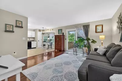 1440 Surrey Lane, Saint Peters, MO 63304 - Photo 6