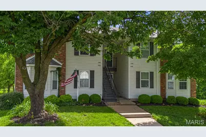 1440 Surrey Lane, Saint Peters, MO 63304 - Photo 2