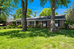 24 Country Fair Ln, Creve Coeur, MO 63141 - Photo 4