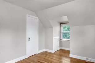 12320 Eckelmann, Saint Louis, MO 63131 - Photo 18