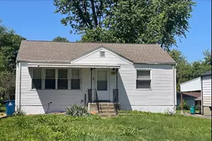 6135 Avila Dr, Saint Louis, MO 63134 - Photo 1
