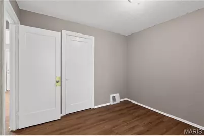 3317 Rex Avenue, Saint Louis, MO 63114 - Photo 16
