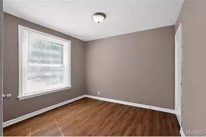 3317 Rex Avenue, Saint Louis, MO 63114 - Photo 10