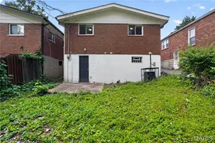 6751 Kenwood Dr, Saint Louis, MO 63121 - Photo 4
