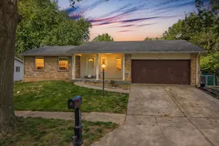 1909 Lakeheights Ln, Spanish Lake, MO 63138 - Photo 8