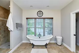 1275 Diamond Valley Dr, High Ridge, MO 63049 - Photo 34