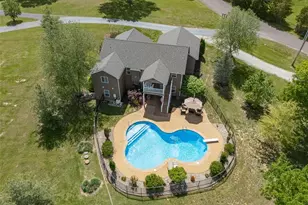 13104 Waggoner Rd, Festus, MO 63028 - Photo 12