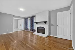 1438 Silverleaf Ln, Saint Louis, MO 63146 - Photo 10