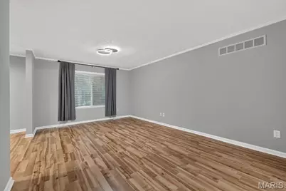 1438 Silverleaf Lane, Saint Louis, MO 63146 - Photo 12