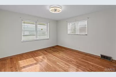 9213 Ranch Meadows Drive, Saint Louis, MO 63136 - Photo 20