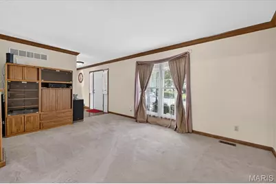 2772 Santa Ynez Drive, Saint Charles, MO 63303 - Photo 8