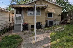 4820 Potomac Annex, Saint Louis, MO 63116 - Photo 2