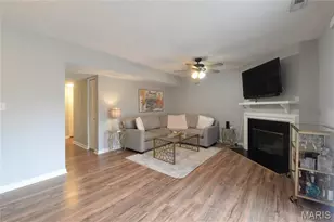 9163 Robin Ct, Saint Louis, MO 63144 - Photo 2