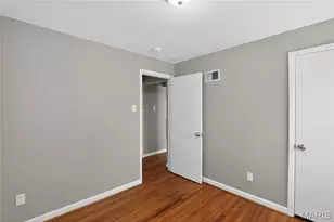 8004 Monroe Ave, Saint Louis, MO 63114 - Photo 20