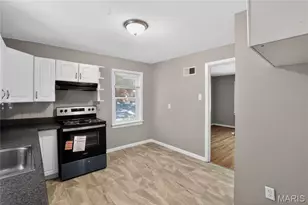 8004 Monroe Ave, Saint Louis, MO 63114 - Photo 16