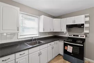8004 Monroe Ave, Saint Louis, MO 63114 - Photo 18