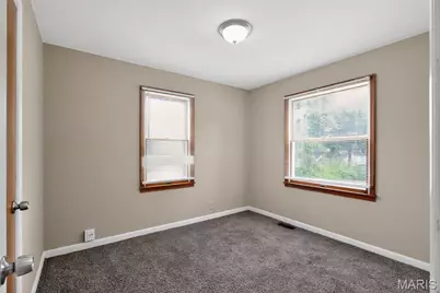 10220 Tappan Drive, Saint Louis, MO 63137 - Photo 14