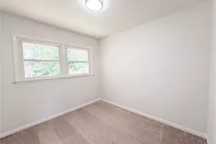 1116 Cunningham Ave, Saint Charles, MO 63301 - Photo 4