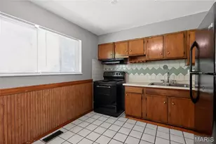 1927 Hudson Rd, Saint Louis, MO 63136 - Photo 20