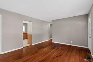 1927 Hudson Rd, Saint Louis, MO 63136 - Photo 18