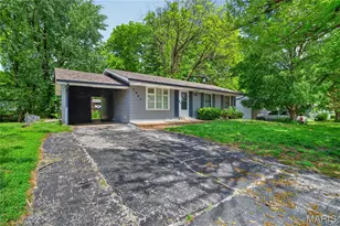 1927 Hudson Rd, Saint Louis, MO 63136 - Photo 4