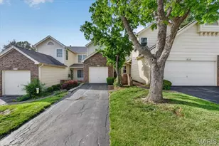 3120 Autumn Trace Dr, Saint Louis, MO 63043 - Photo 1