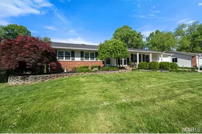 12664 Markaire Drive, Saint Louis, MO 63146 - Photo 2