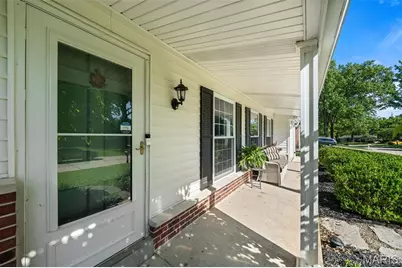 12664 Markaire Drive, Saint Louis, MO 63146 - Photo 4