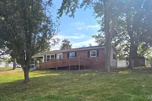 1002 Terrace Dr, Festus, MO 63028 - Photo 1