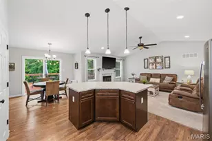 518 Brookside Forest Ct, O'Fallon, MO 63366 - Photo 8