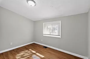 6314 Peurifoy Ave, Saint Louis, MO 63134 - Photo 16