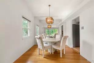 508 Crestvale Dr, Saint Louis, MO 63119 - Photo 14