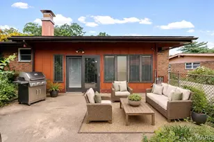 508 Crestvale Dr, Saint Louis, MO 63119 - Photo 2