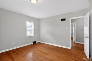 8244 Monroe Ave, Saint Louis, MO 63114 - Photo 18