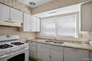 238 Emerling Dr, Saint Louis, MO 63121 - Photo 14