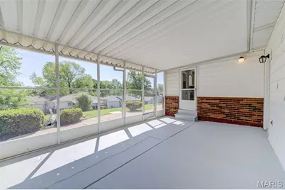 2060 Aqueduct Drive, Florissant, MO 63033 - Photo 18