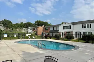4434 Pegasus Dr, Oakville, MO 63129 - Photo 34