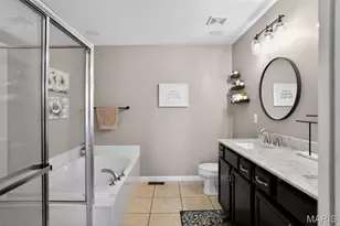 153 Berry Manor Cir, Saint Peters, MO 63376 - Photo 14