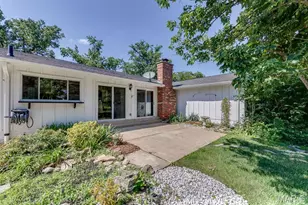 713 Barham Down Dr, Ballwin, MO 63011 - Photo 40