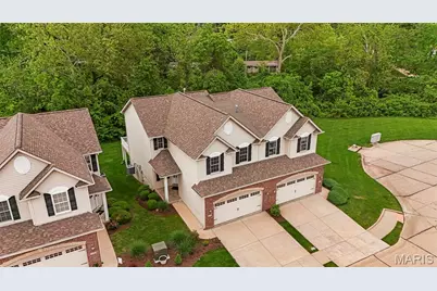 125 Carnoustie Court, Saint Charles, MO 63301 - Photo 2