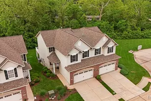 125 Carnoustie Ct, Saint Charles, MO 63301 - Photo 2
