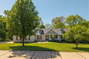 6803 Autumn Cove, Byrnes Mill, MO 63051 - Photo 2