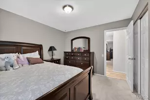 10720 Forest Path Dr, Sunset Hills, MO 63128 - Photo 20