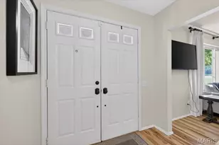 10720 Forest Path Dr, Sunset Hills, MO 63128 - Photo 4