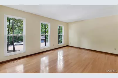 [Address not provided], High Ridge, MO 63049 - Photo 4
