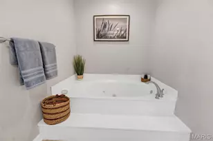 9833 Eagle Hill Ln, Sunset Hills, MO 63127 - Photo 24